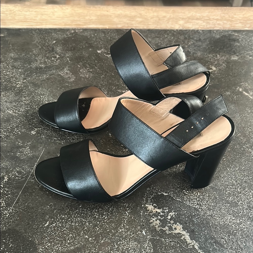 Manolo Blahnik Black Leather Sandals - Picture 2 of 5